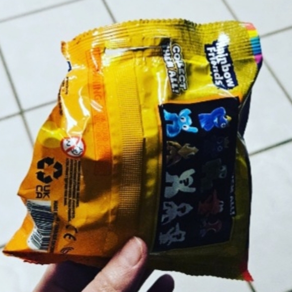 2024 PhatMojo Official Rainbow Friends Mini Figures Series 2 Green - Picture 9 of 9